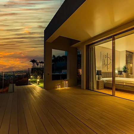 ヴィラ Serenity Heights - Luxury Concierge Services *