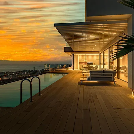 Serenity Heights - Luxury Concierge Services ヴィラ *