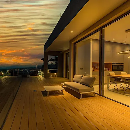 Serenity Heights - Luxury Concierge Services ヴィラ