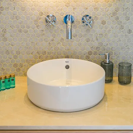 빌라 Serenity Heights - Luxury Concierge Services *
