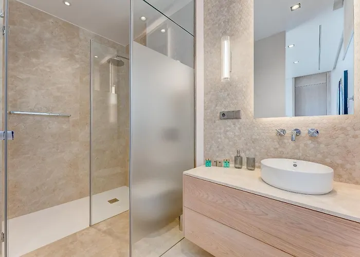 Serenity Heights - Luxury Concierge Services Villa *