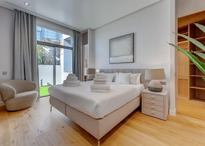 Serenity Heights - Luxury Concierge Services *