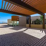 빌라 Serenity Heights - Luxury Concierge Services *