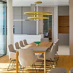 Serenity Heights - Luxury Concierge Services * 아데제