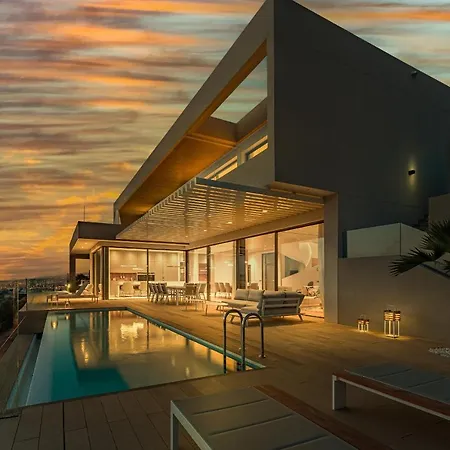 Serenity Heights - Luxury Concierge Service By Olax Villa