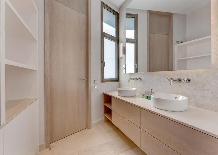 Вилла Serenity Heights - Luxury Concierge Services Адехе