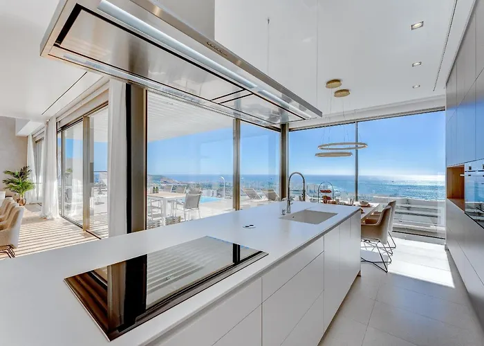 Вилла Serenity Heights - Luxury Concierge Services