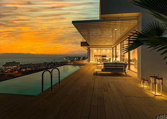 Serenity Heights - Luxury Concierge Services 빌라 *