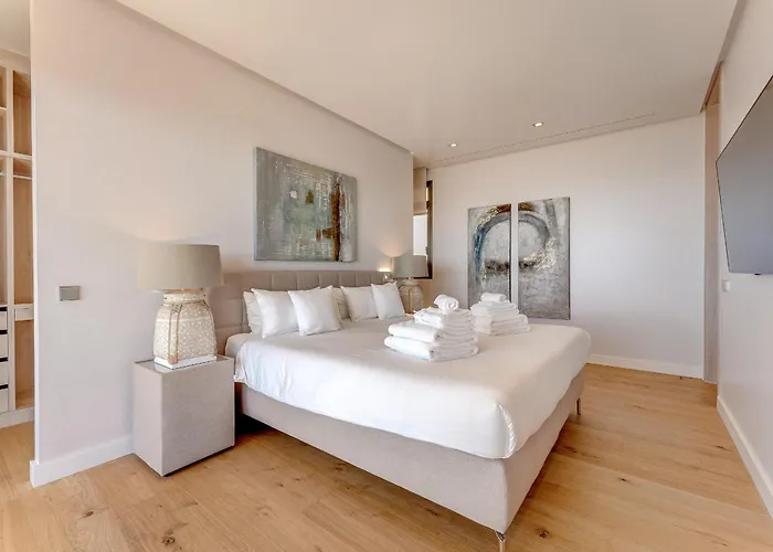 Serenity Heights - Luxury Concierge Services Вилла *