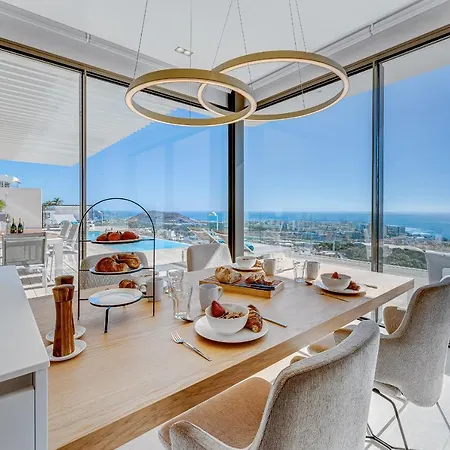 Serenity Heights - Luxury Concierge Services أذيخي