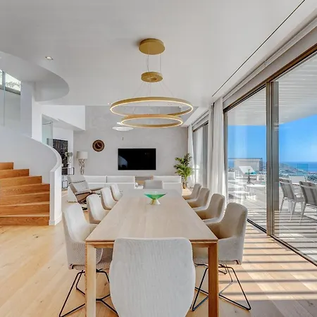 Serenity Heights - Luxury Concierge Services فيلة أذيخي