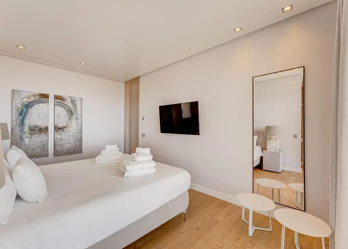 Serenity Heights - Luxury Concierge Services