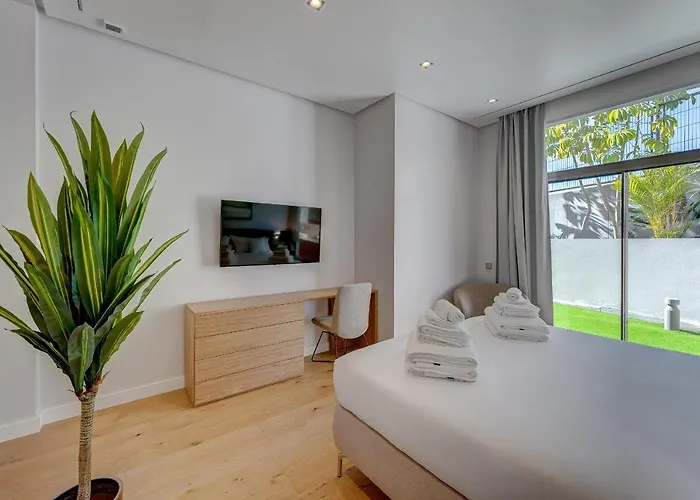 Serenity Heights - Luxury Concierge Services